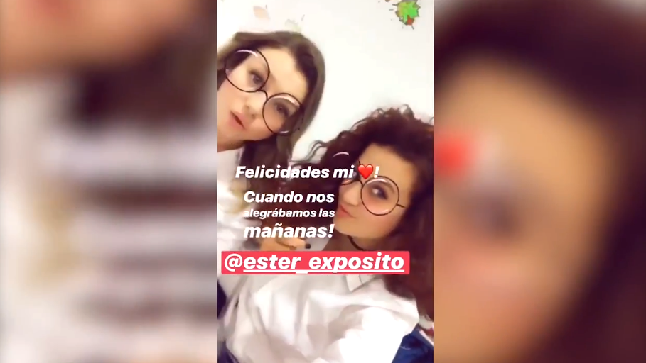 Pelea Élite Netflix - Cumpleaños de María Pedraza y Ester Expósito